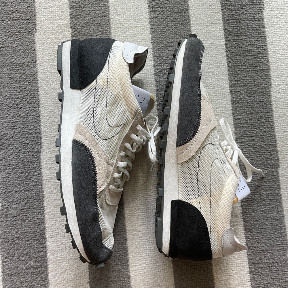 Nike Daybreak Sneakers